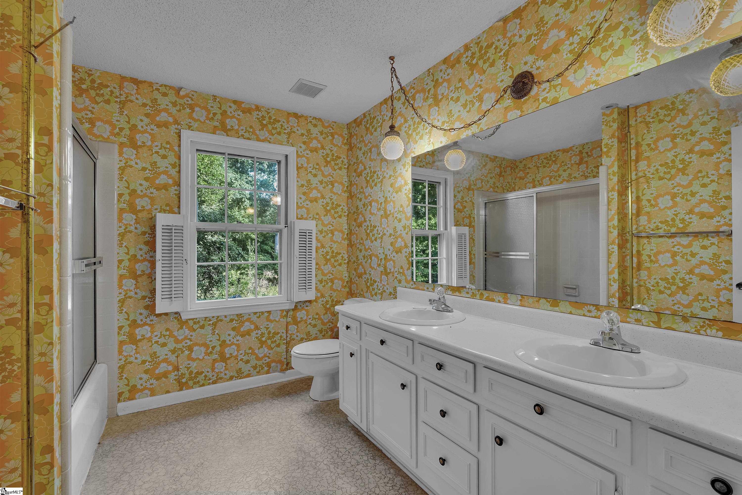 221 Dairy Ridge Road Property Photo 8