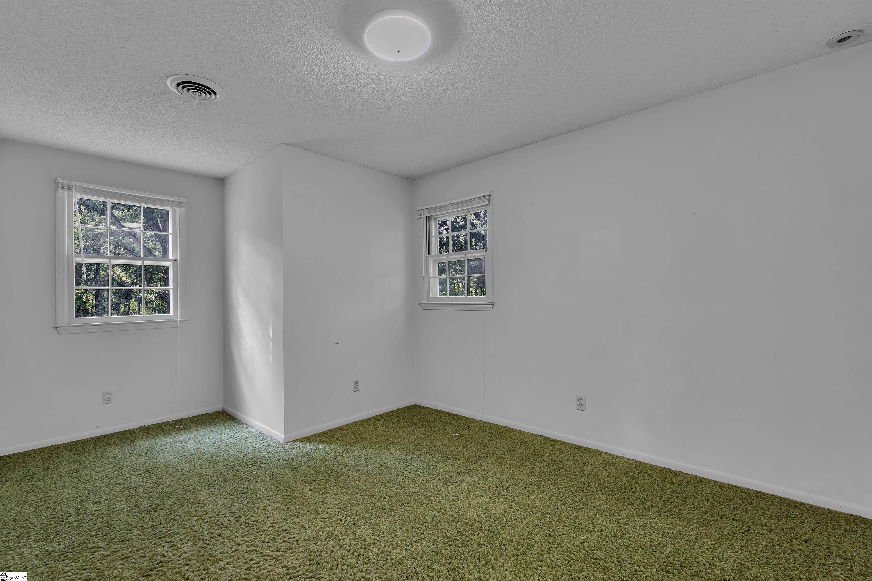 221 Dairy Ridge Road Property Photo 9
