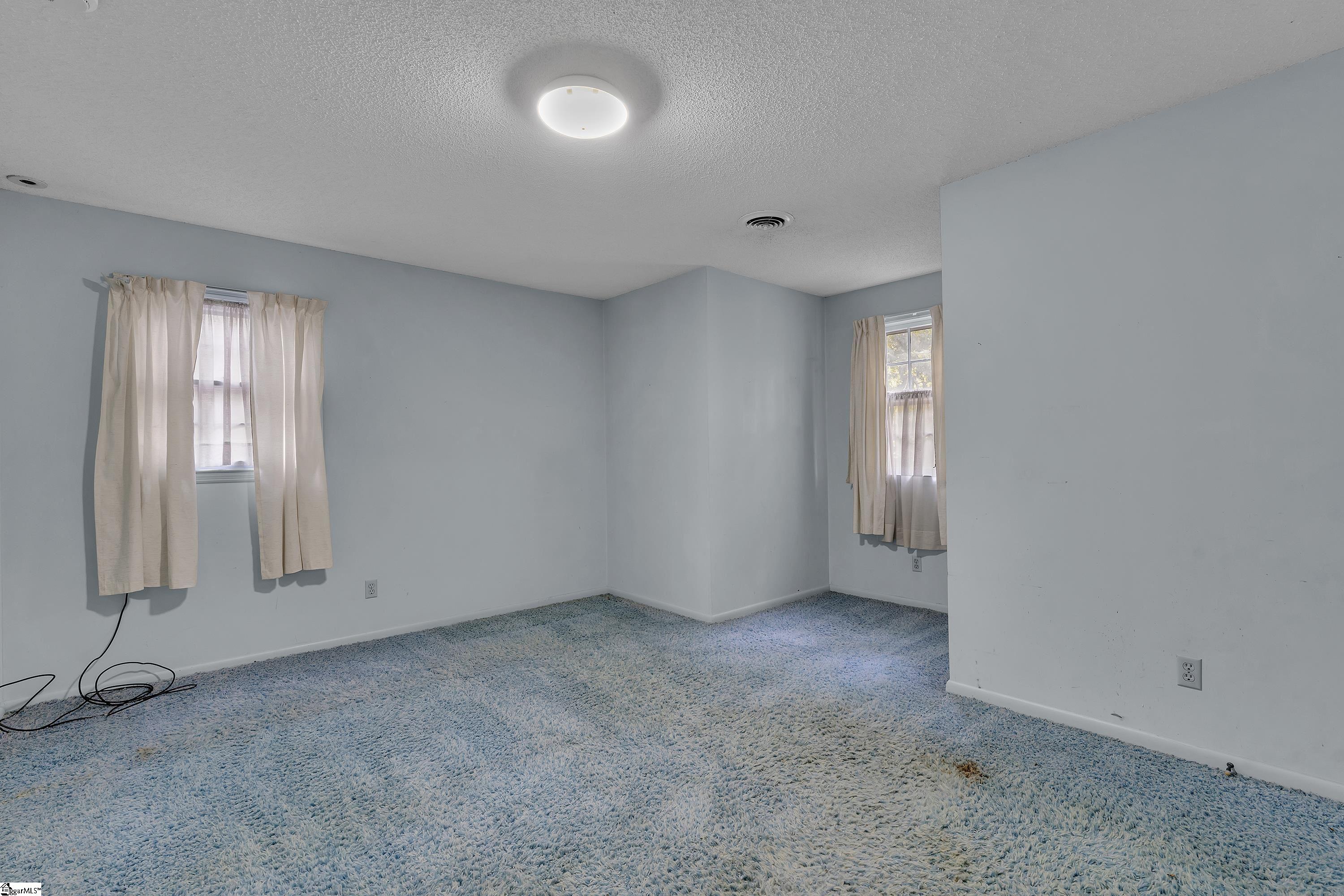 221 Dairy Ridge Road Property Photo 11
