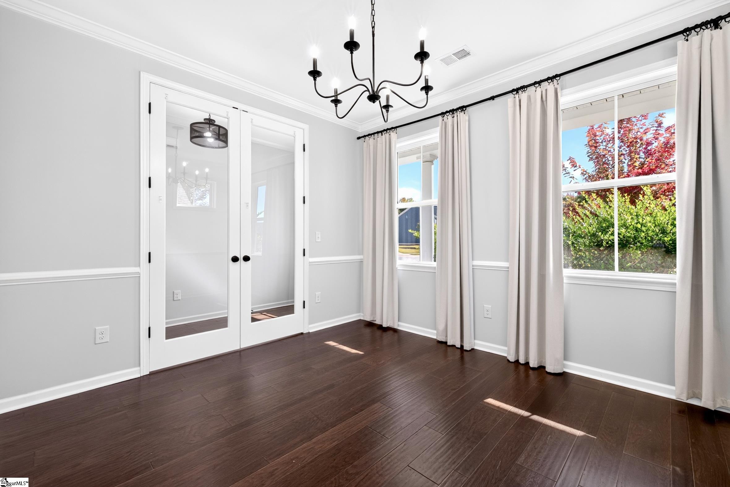 200 Armitage Way Property Photo 15