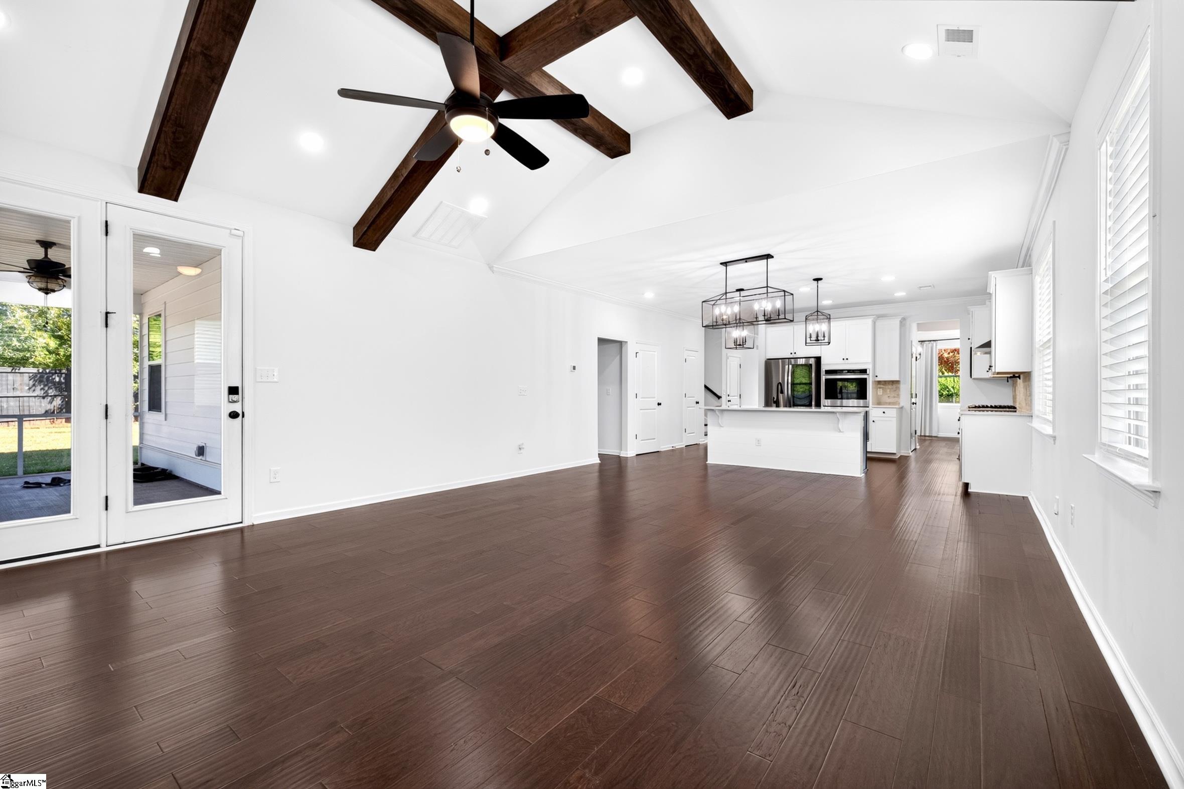 200 Armitage Way Property Photo 22