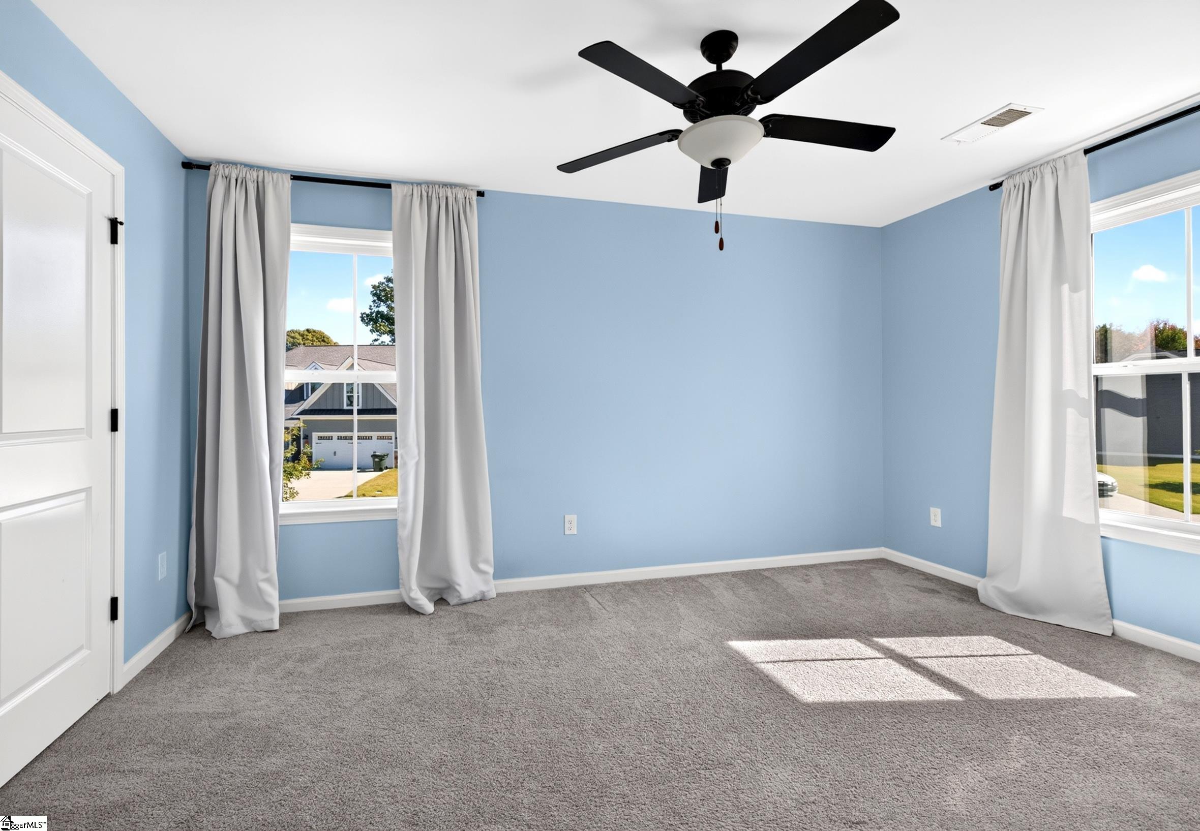 200 Armitage Way Property Photo 35