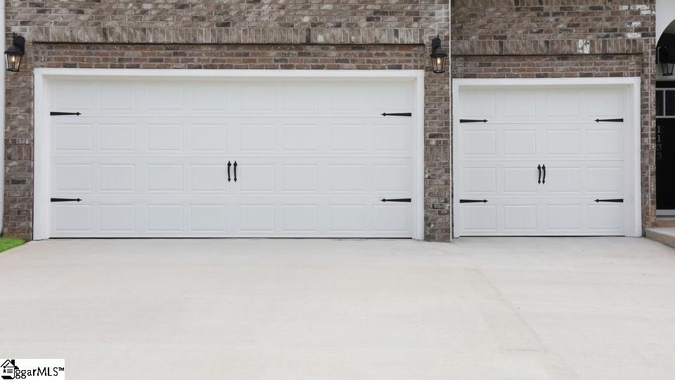 1133 Arango Street Property Photo 2