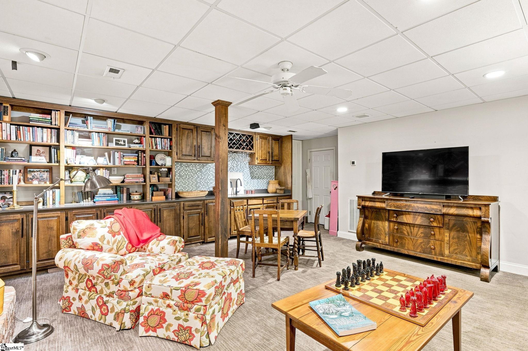 10 Marshall Court Property Photo 30
