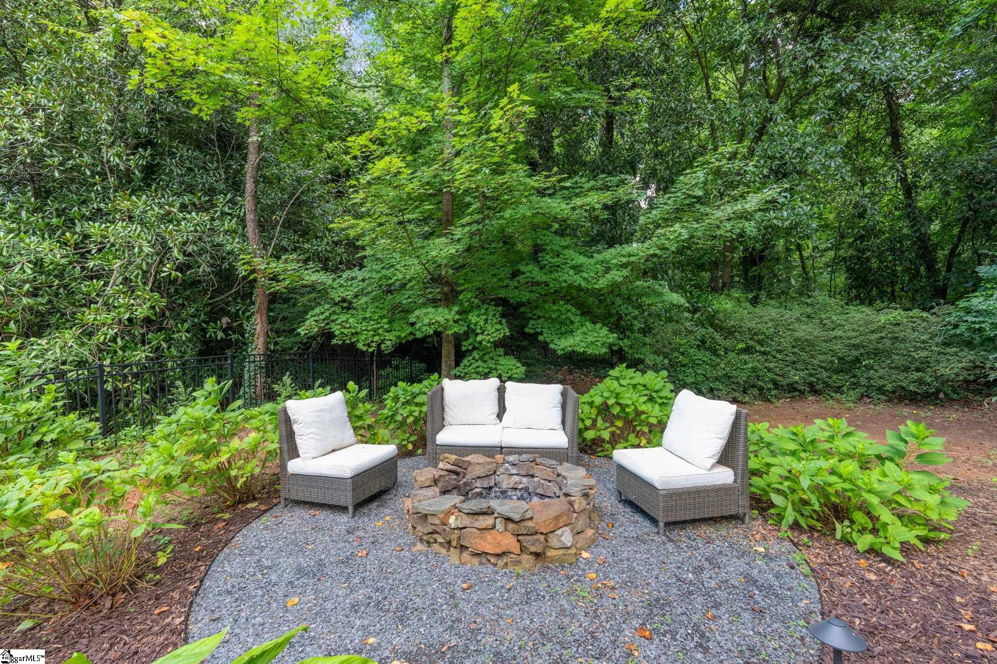 10 Marshall Court Property Photo 36