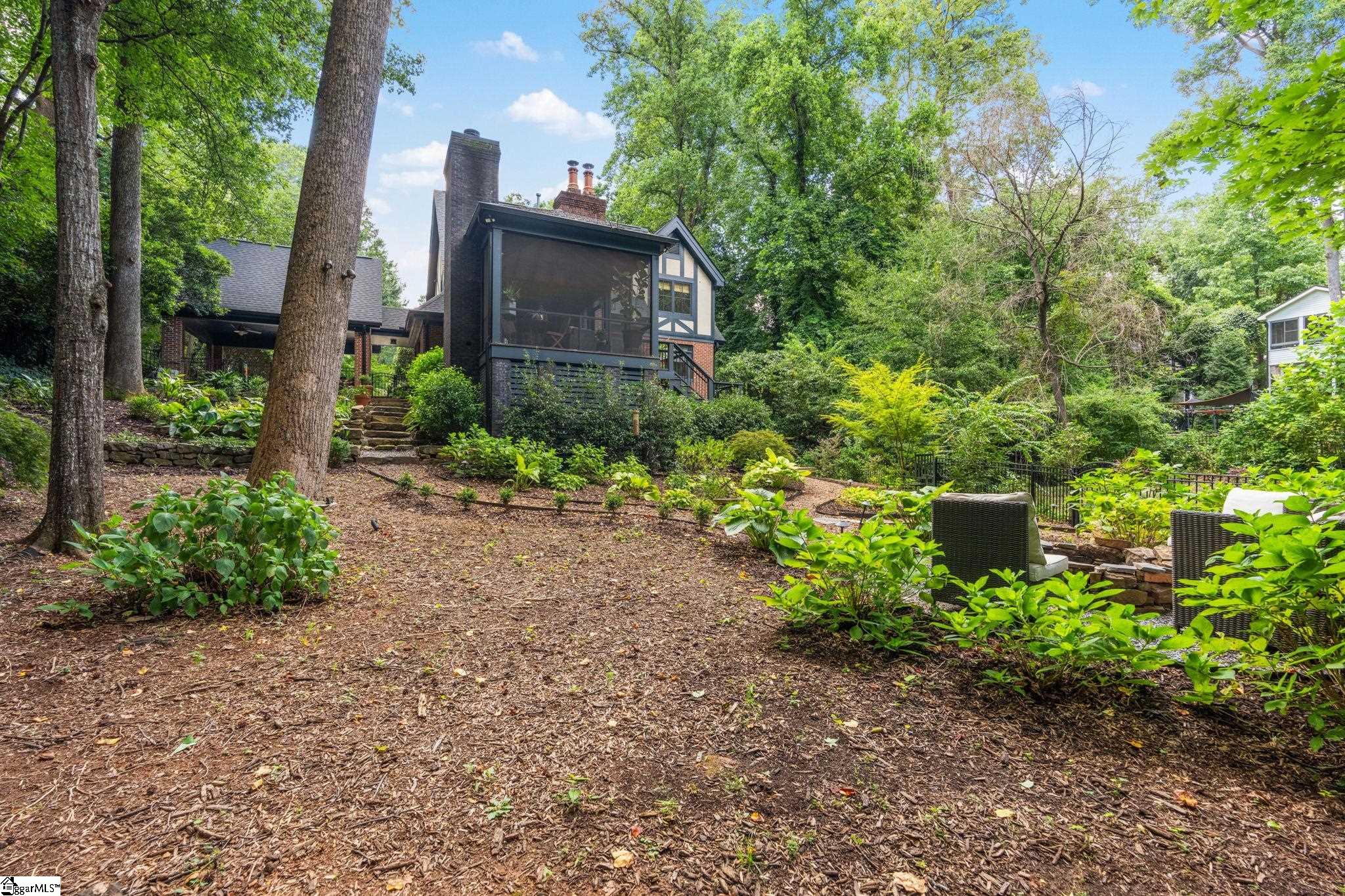 10 Marshall Court Property Photo 38