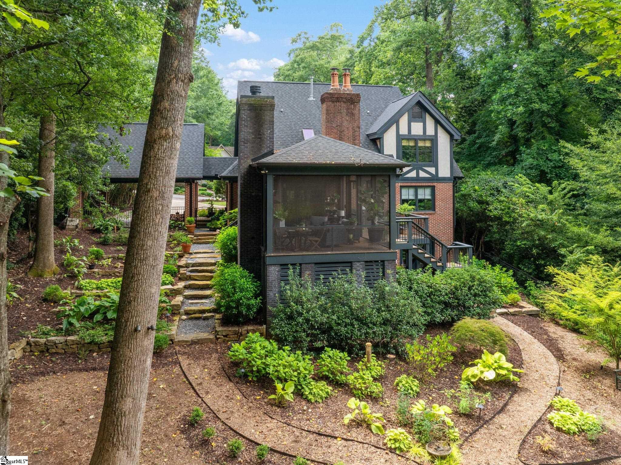 10 Marshall Court Property Photo 40