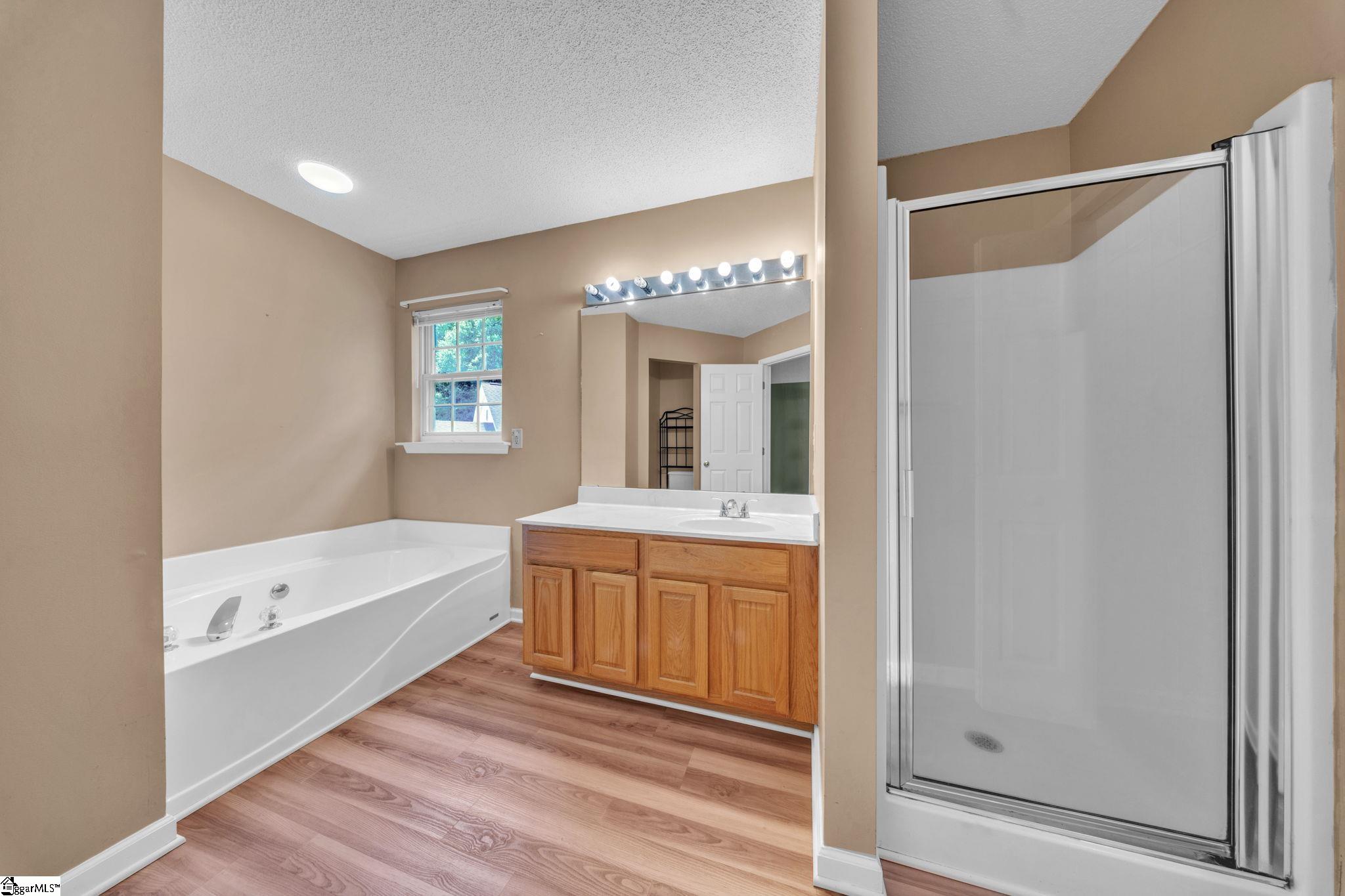 5 Earleigh Court Property Photo 15