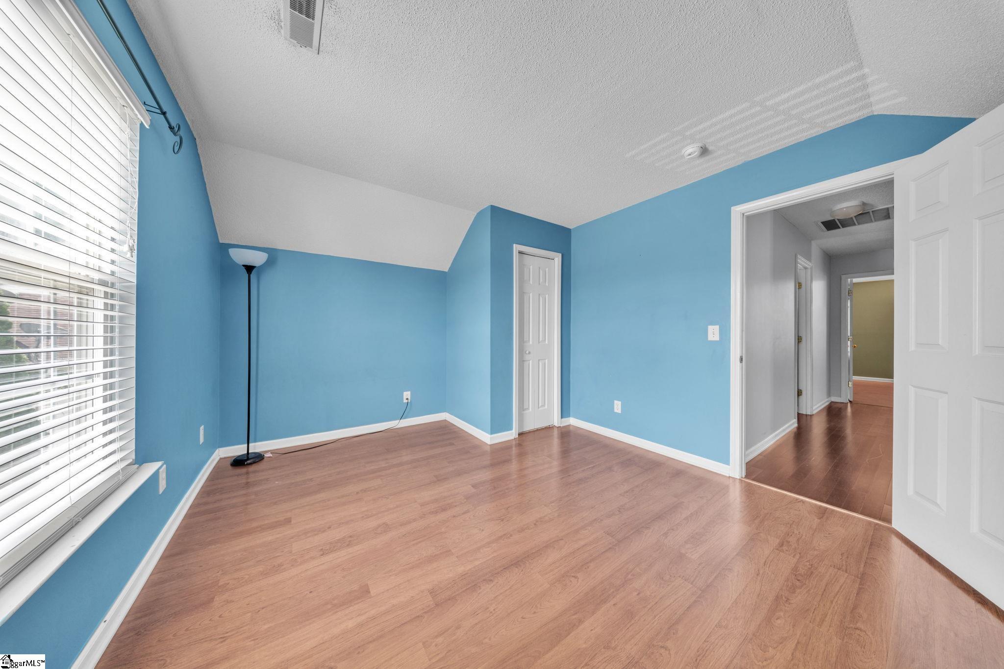 5 Earleigh Court Property Photo 20