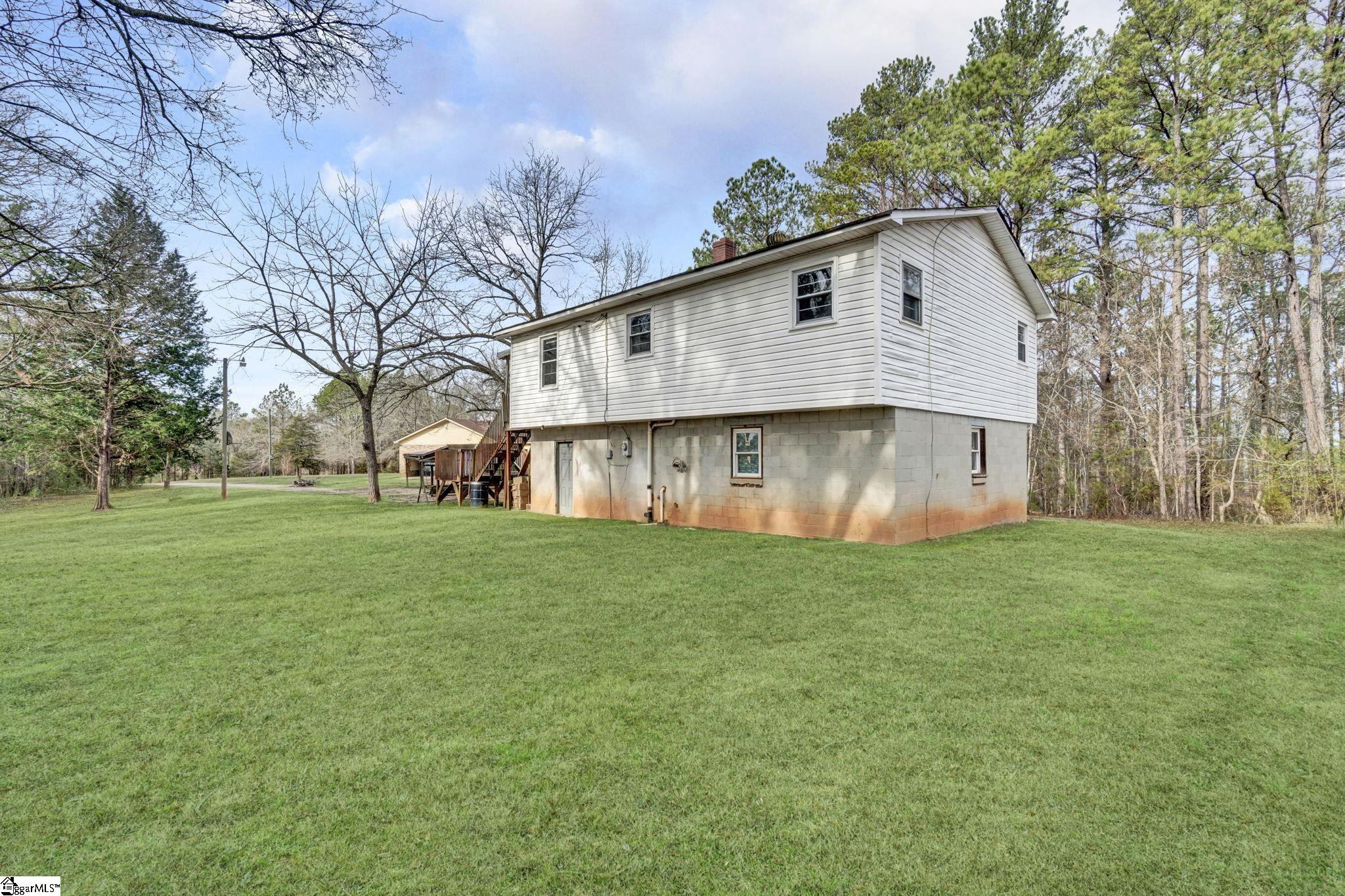 503 Edgewater Road Property Photo 4