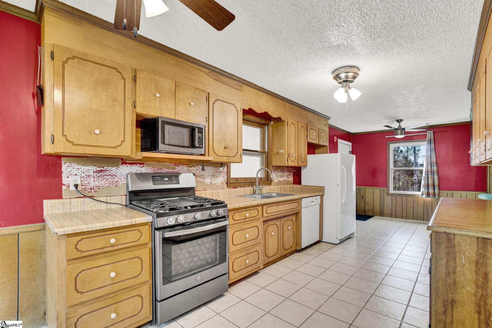 503 Edgewater Road Property Photo 13