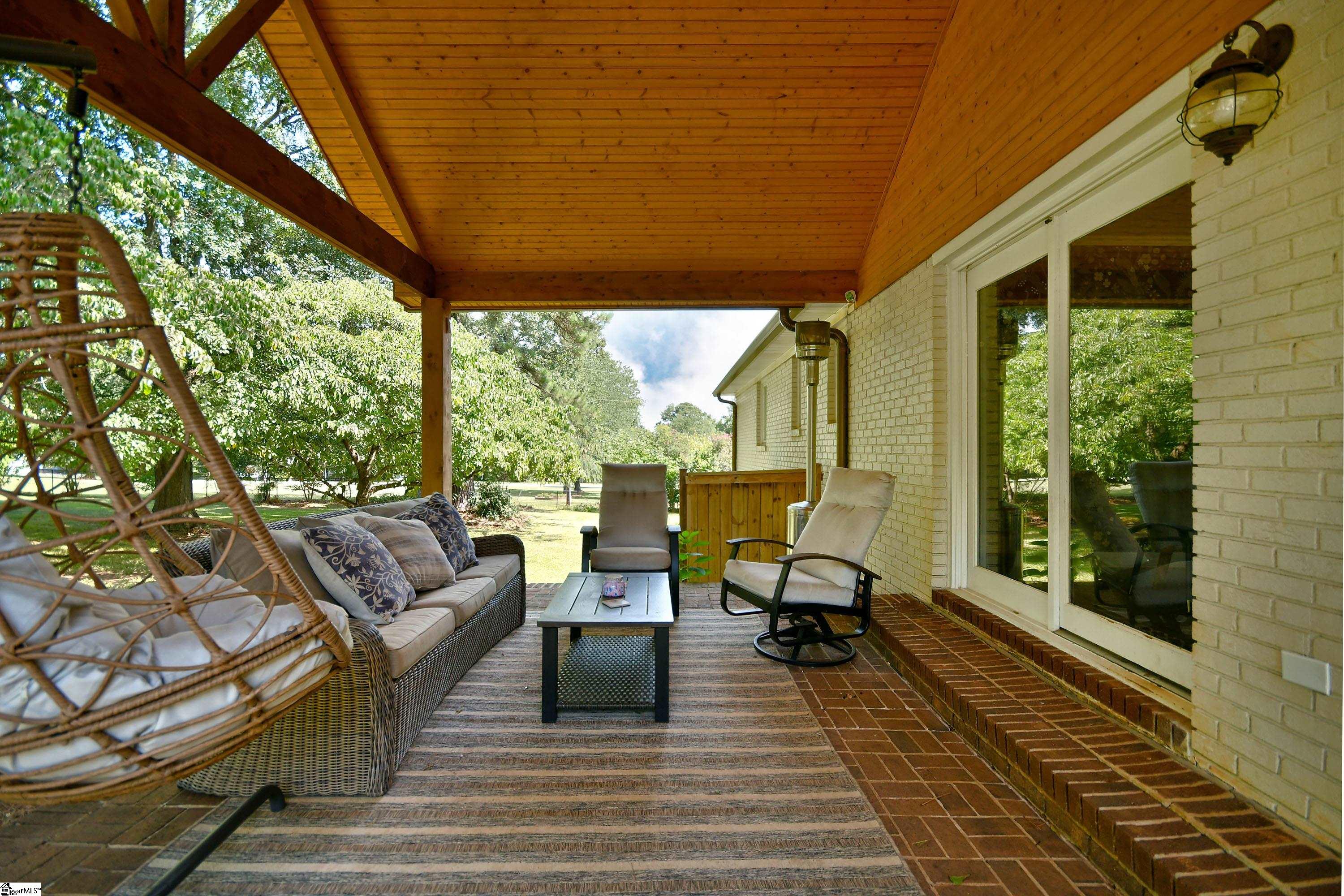 3001 River Road Property Photo 34
