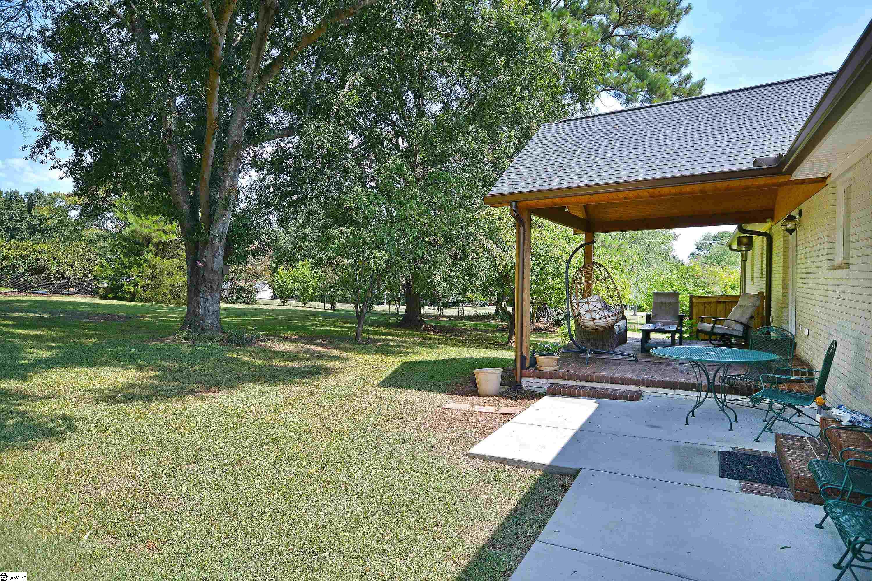 3001 River Road Property Photo 35