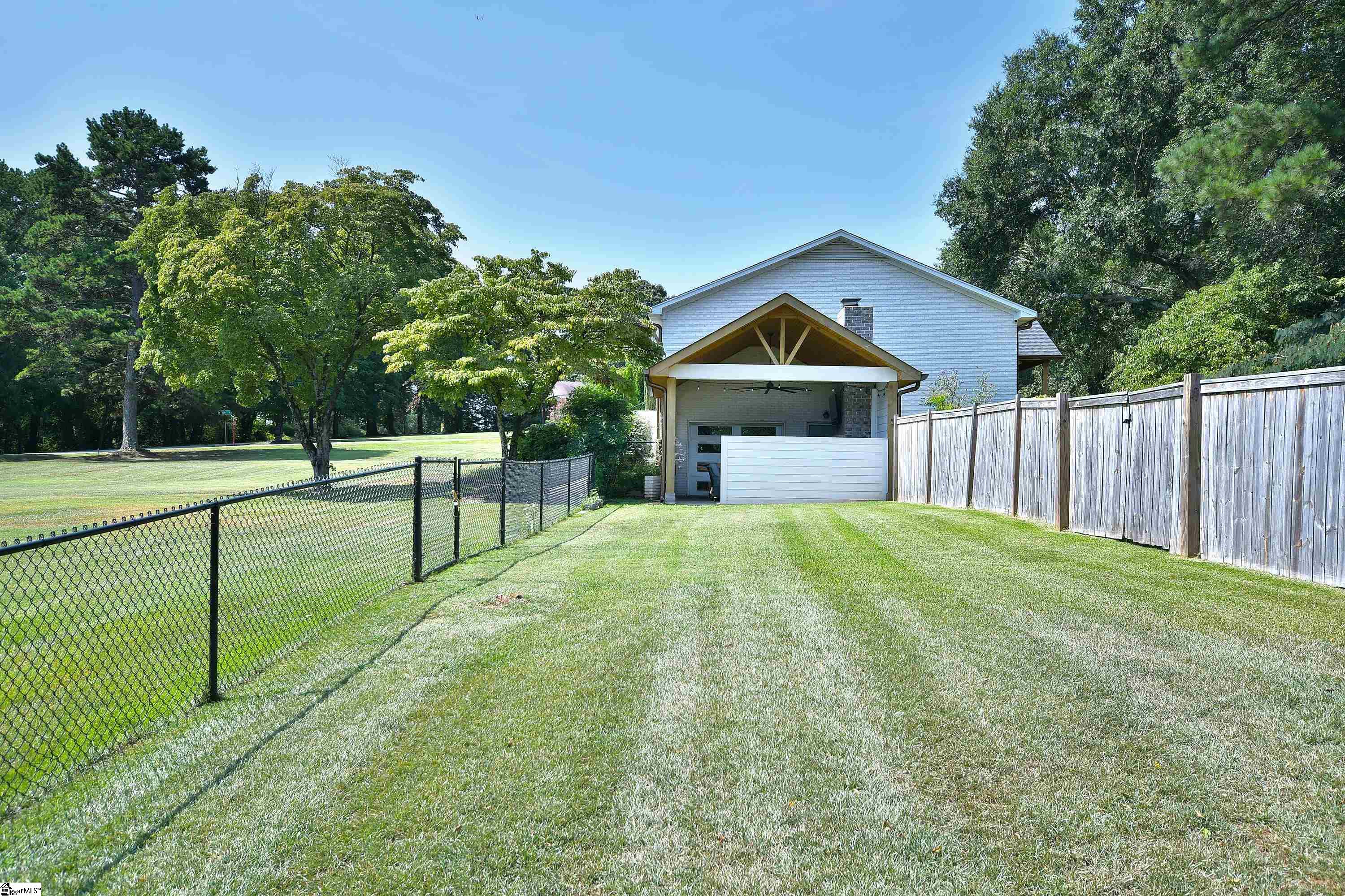 3001 River Road Property Photo 37