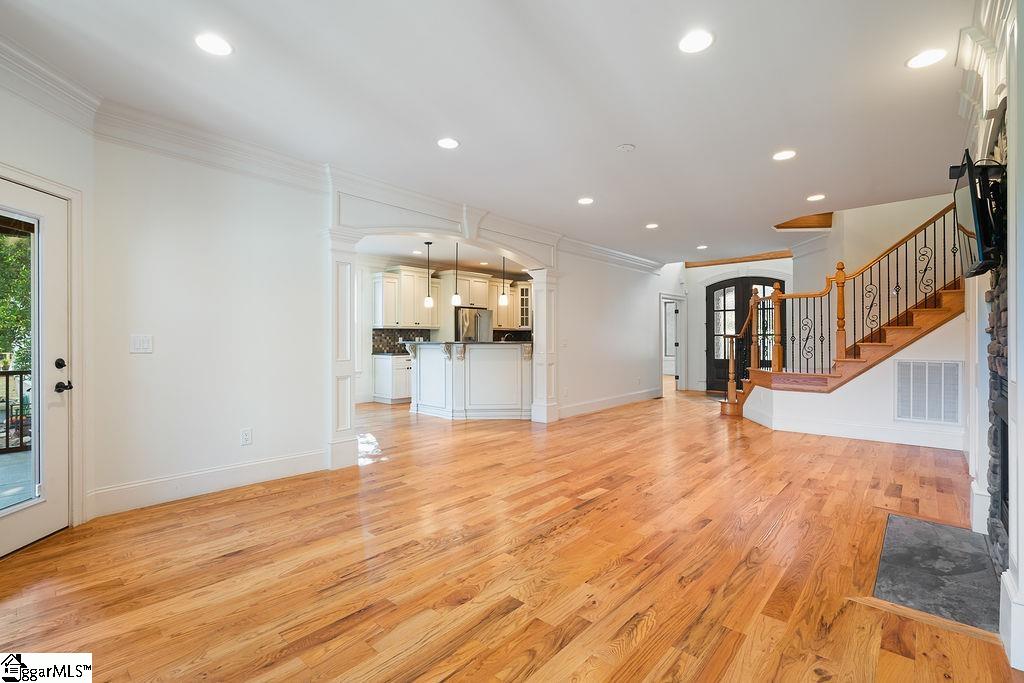 306 E Faris Road Property Photo 9