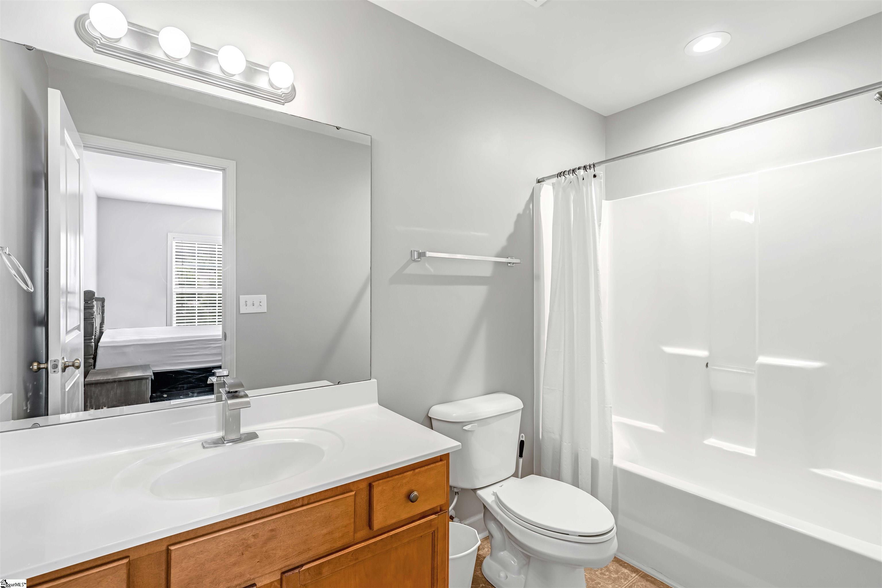 4 Amity Lane Property Photo 20