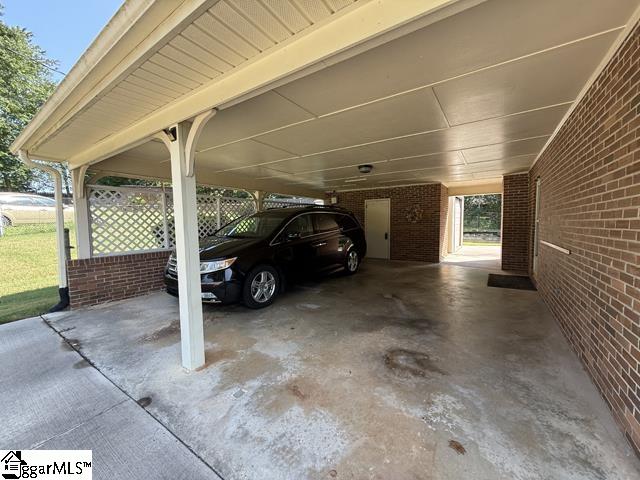 10 Dickens Lane Property Photo 7