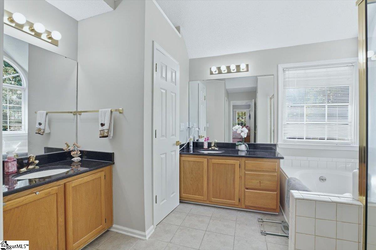 105 Rosebank Way Property Photo 18