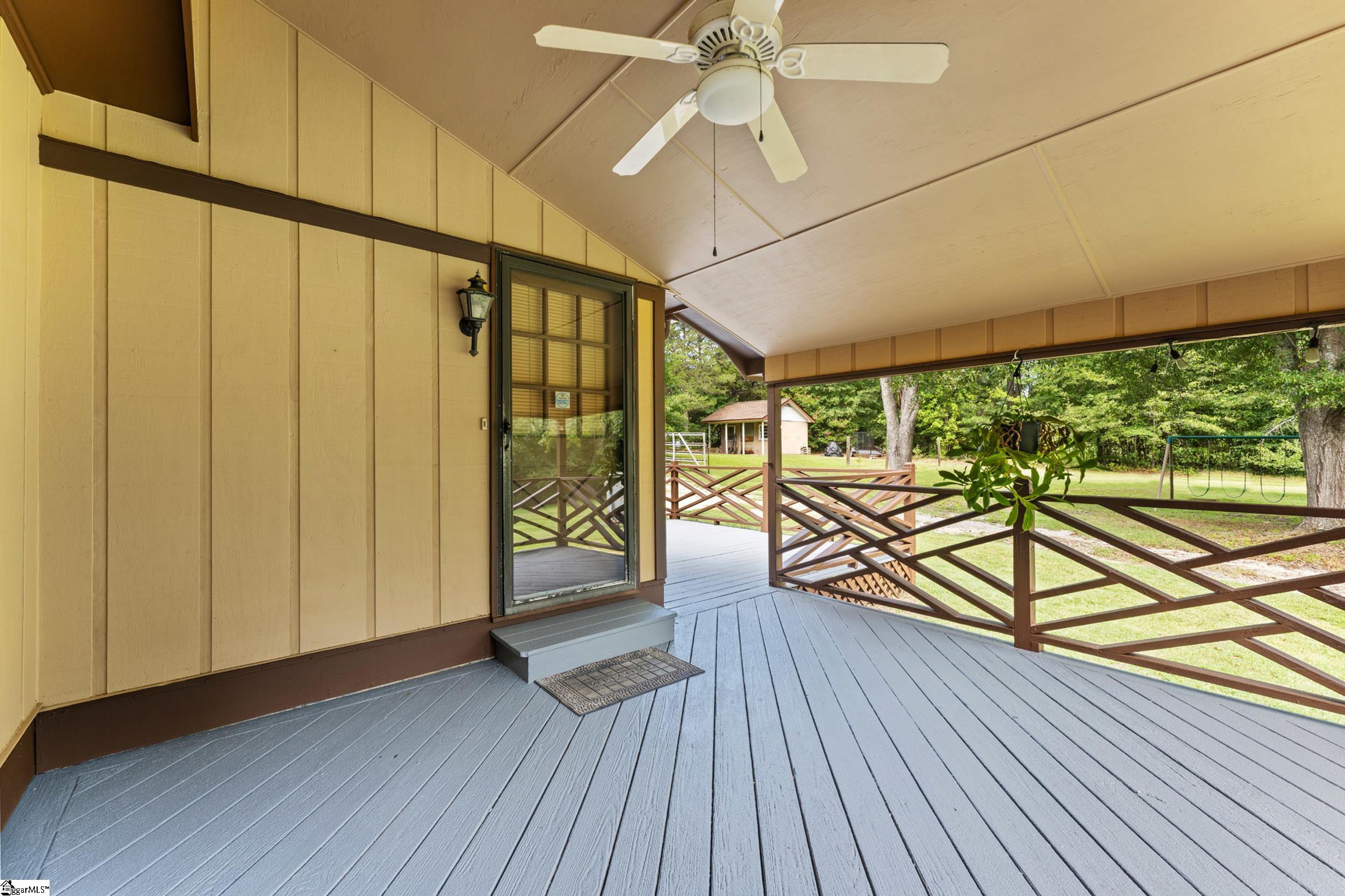 167 Willis Drive Property Photo 4