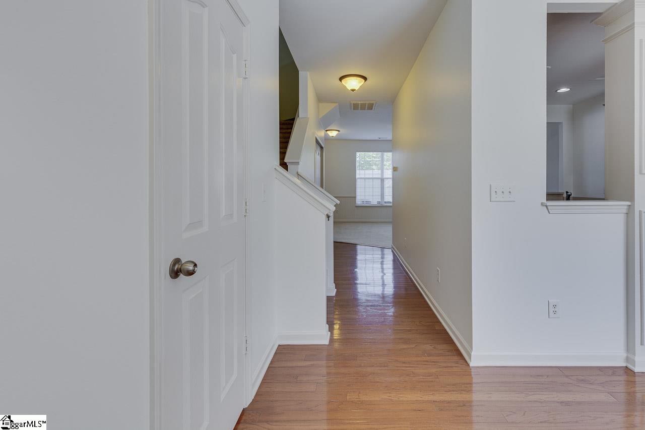 7 Swade Way Property Photo 3