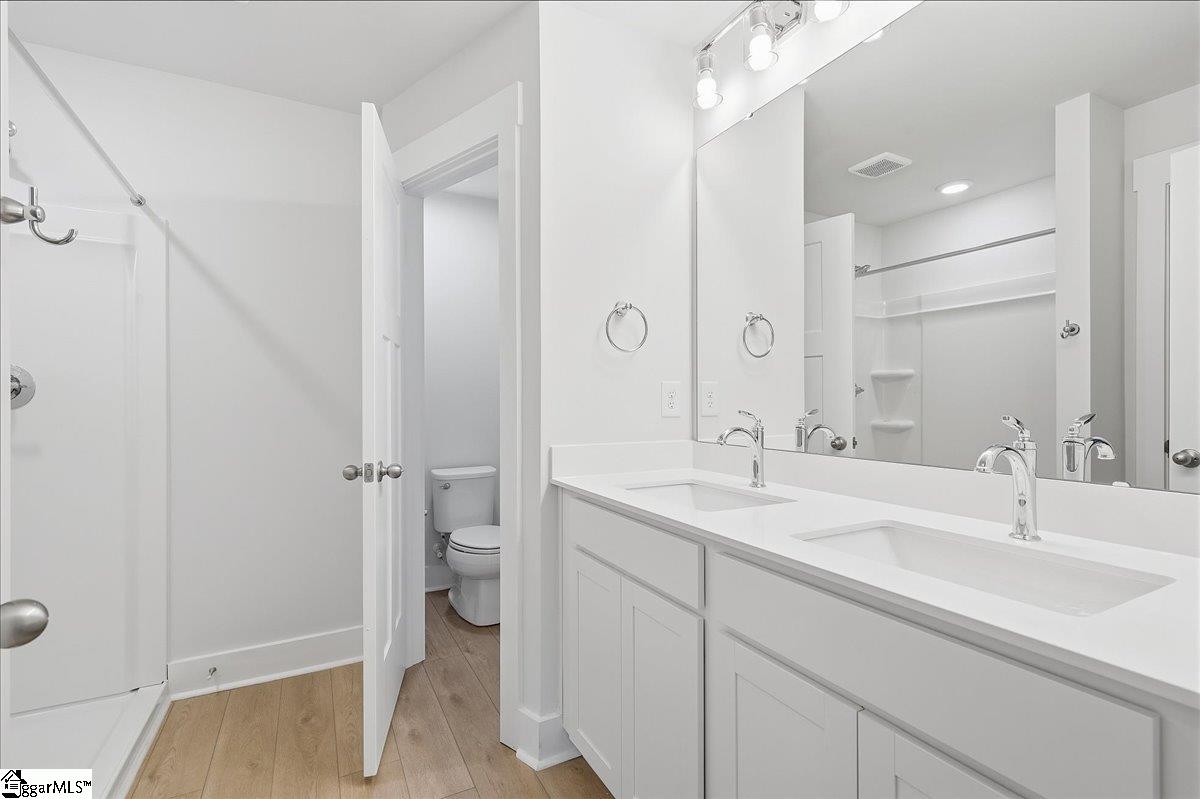 266 Telluride Way Property Photo 22