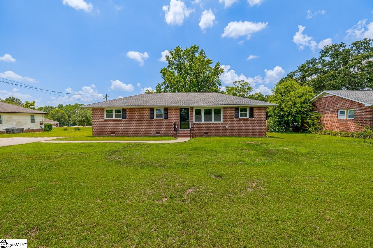 400 Mcabee Road Property Photo 2