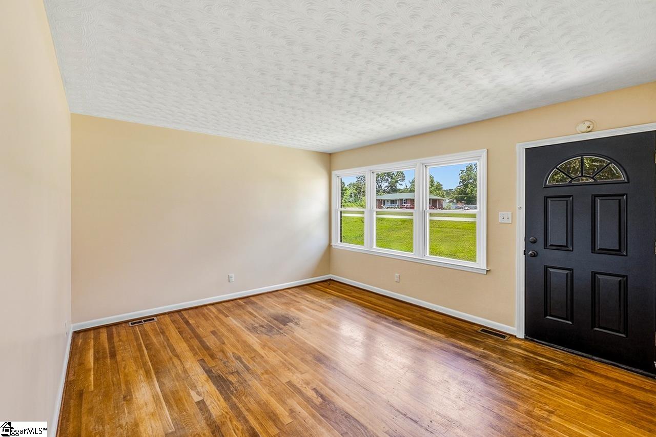 400 Mcabee Road Property Photo 3