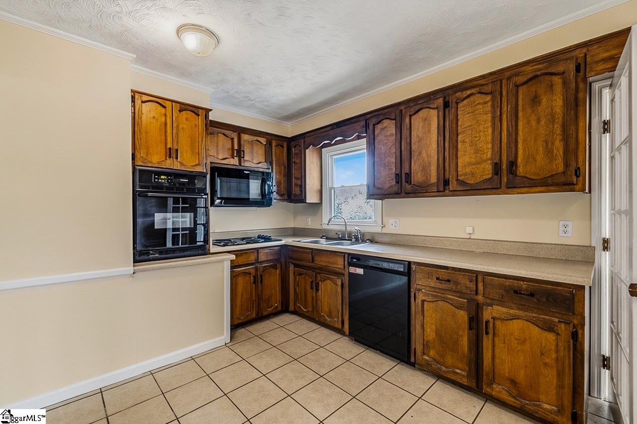 400 Mcabee Road Property Photo 11
