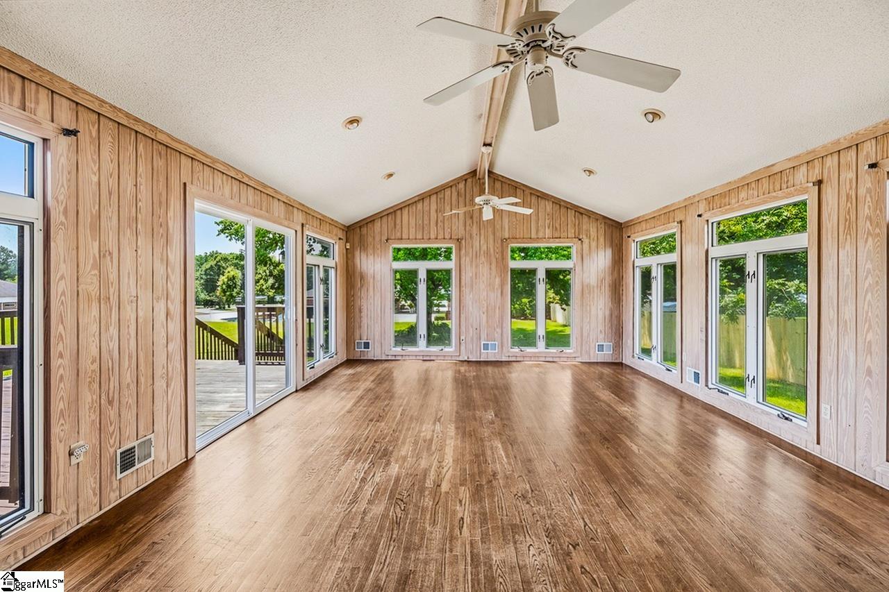 400 Mcabee Road Property Photo 13
