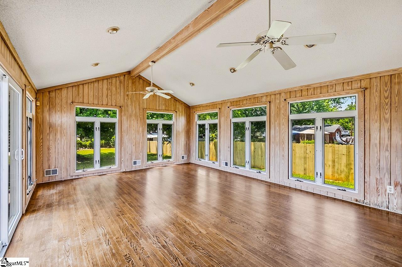 400 Mcabee Road Property Photo 14