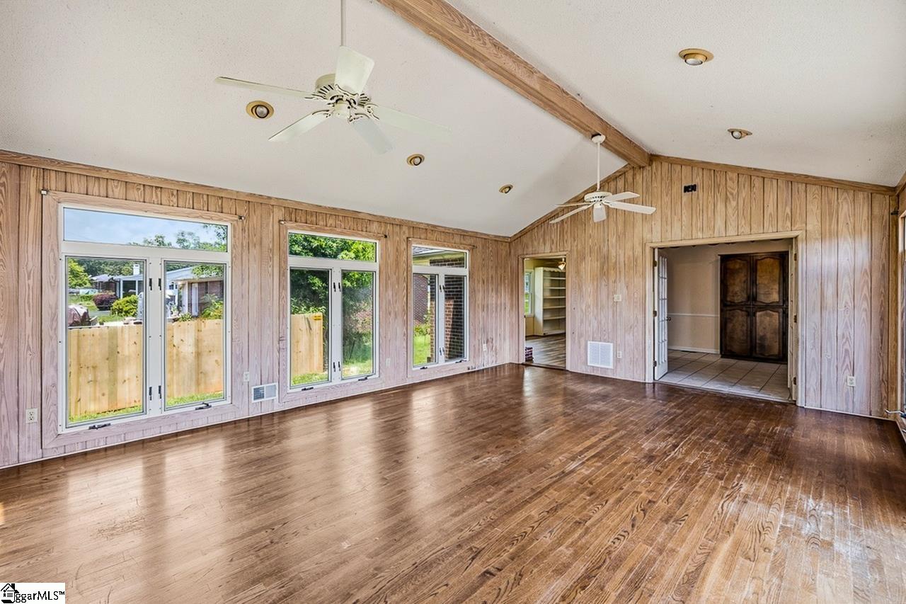 400 Mcabee Road Property Photo 16