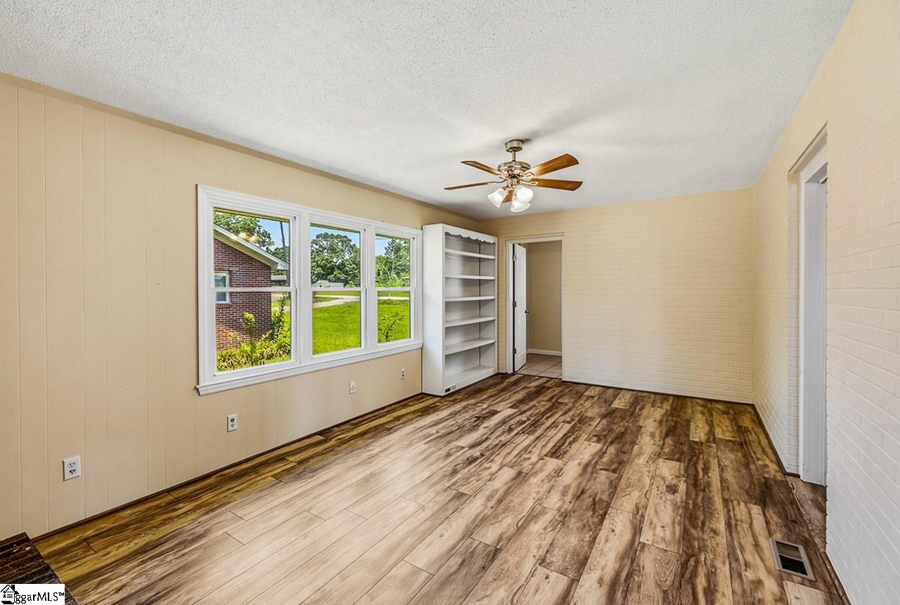 400 Mcabee Road Property Photo 17