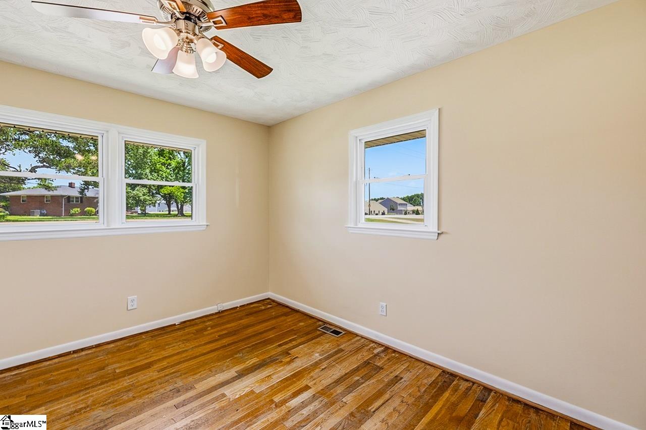 400 Mcabee Road Property Photo 22