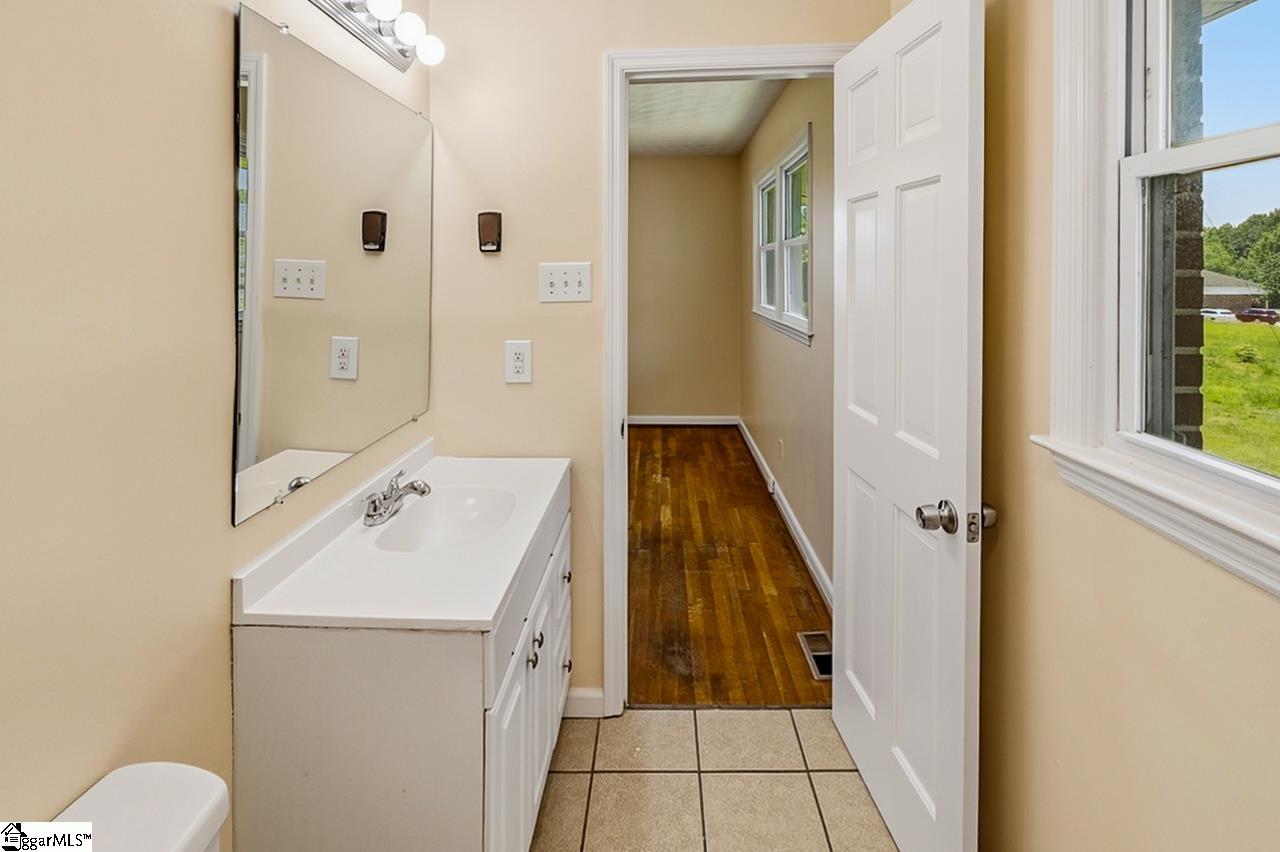 400 Mcabee Road Property Photo 30