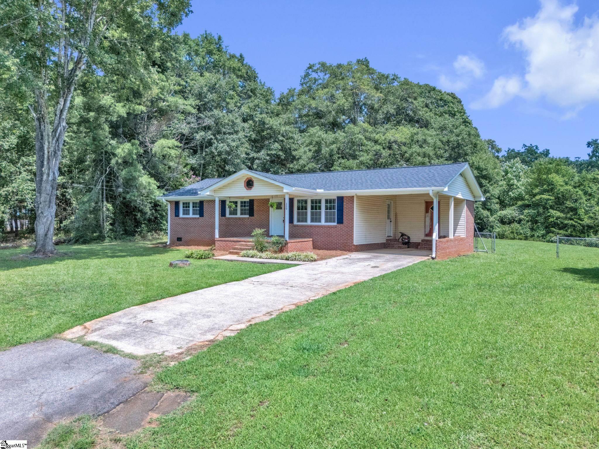 159 Greenbriar Drive Property Photo 2