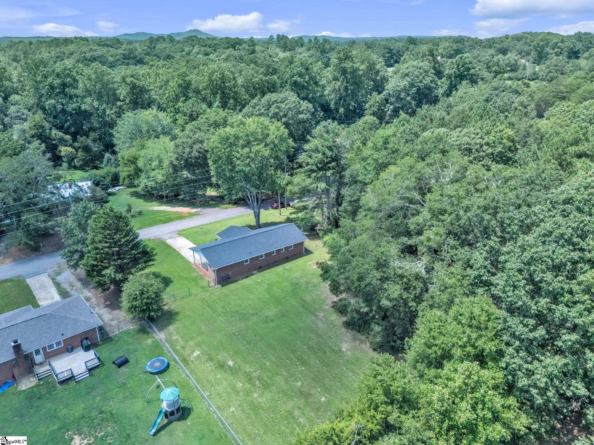 159 Greenbriar Drive Property Photo 30