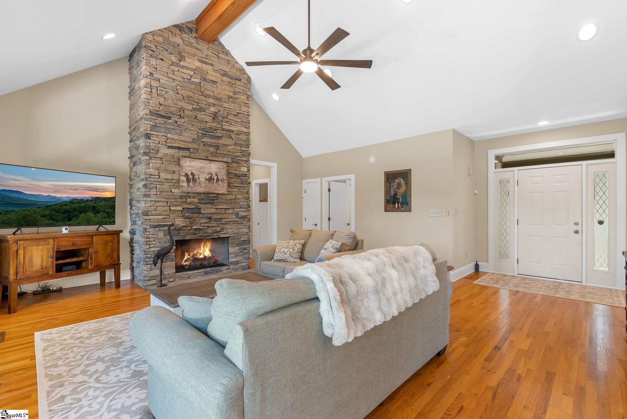 1 Northstar Lane Property Photo 4