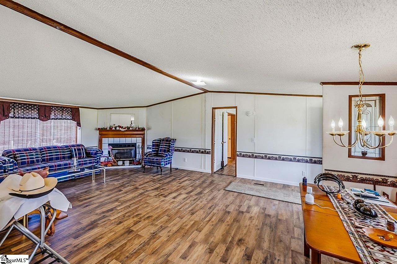 2131 & 2135 Moore Duncan Highway Property Photo 8