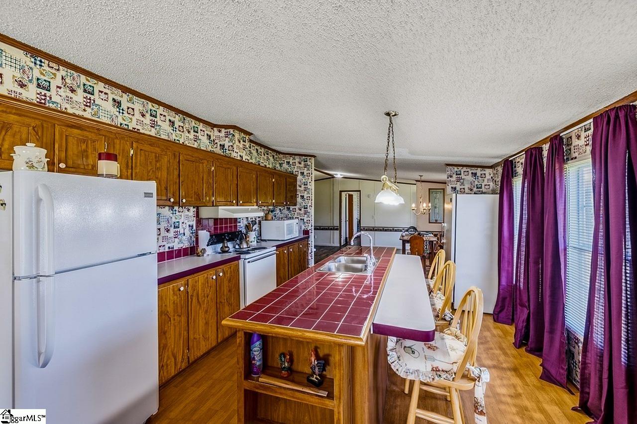 2131 & 2135 Moore Duncan Highway Property Photo 10