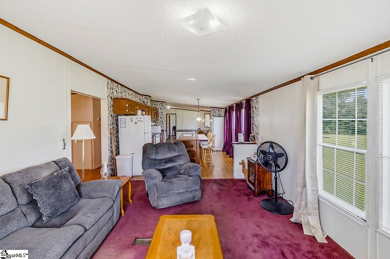 2131 & 2135 Moore Duncan Highway Property Photo 12