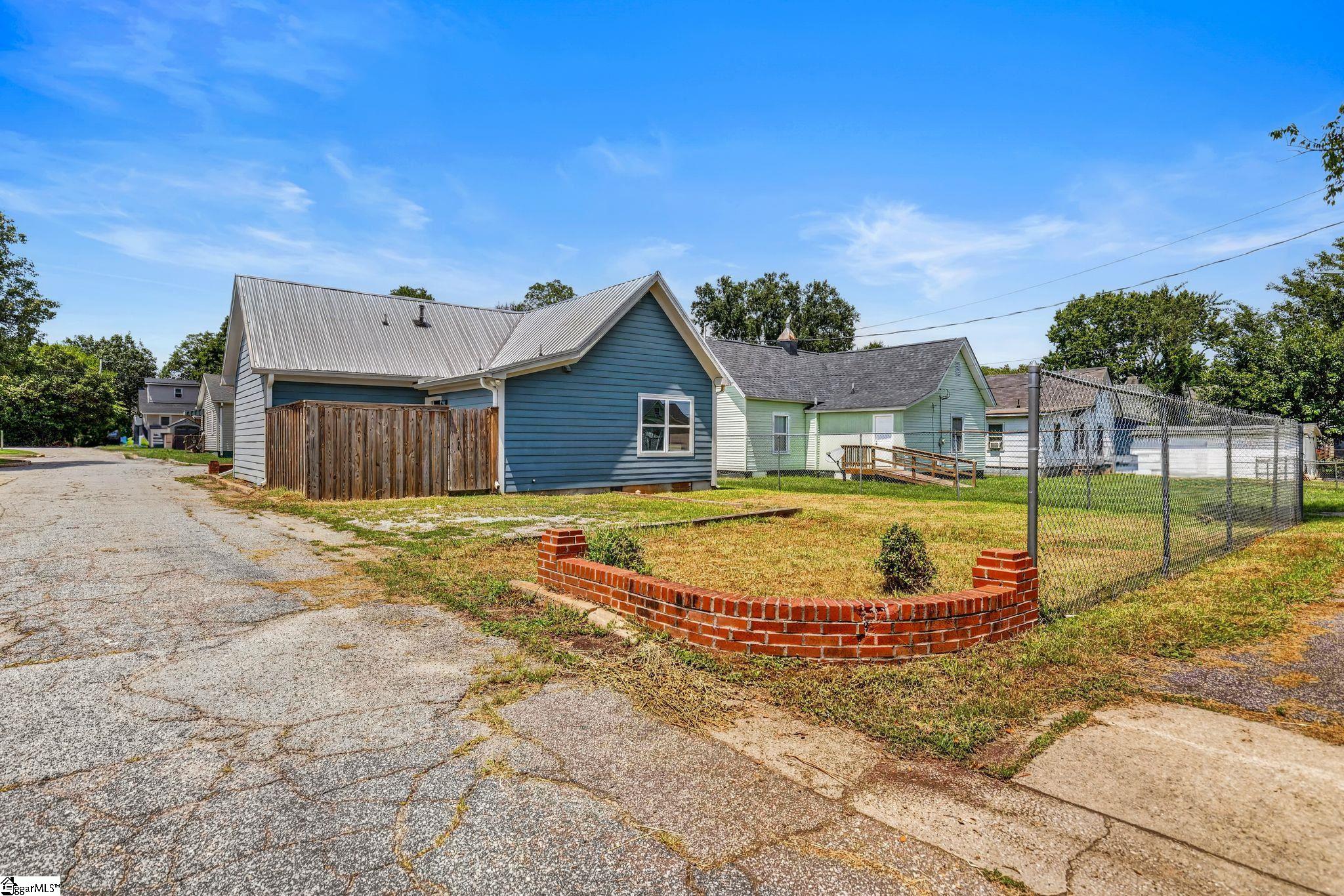 16 Welch Street Property Photo 21