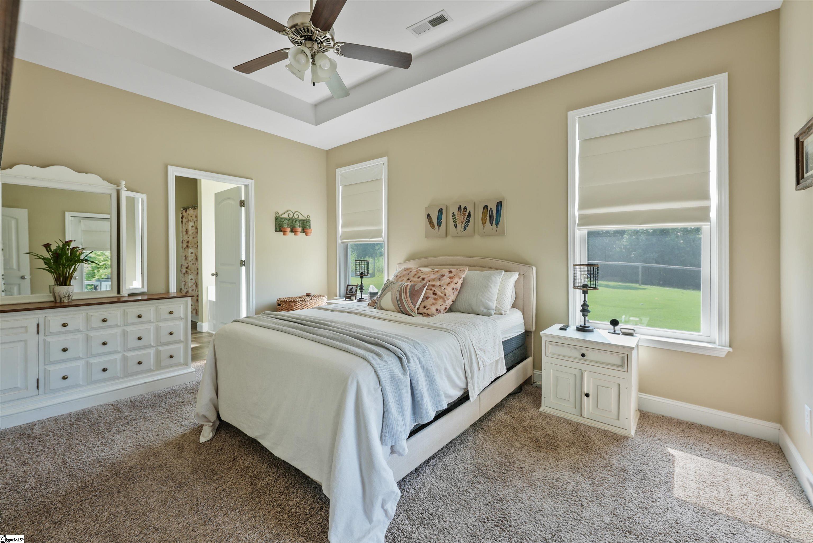 238 Inlet Pointe Drive Property Photo 14