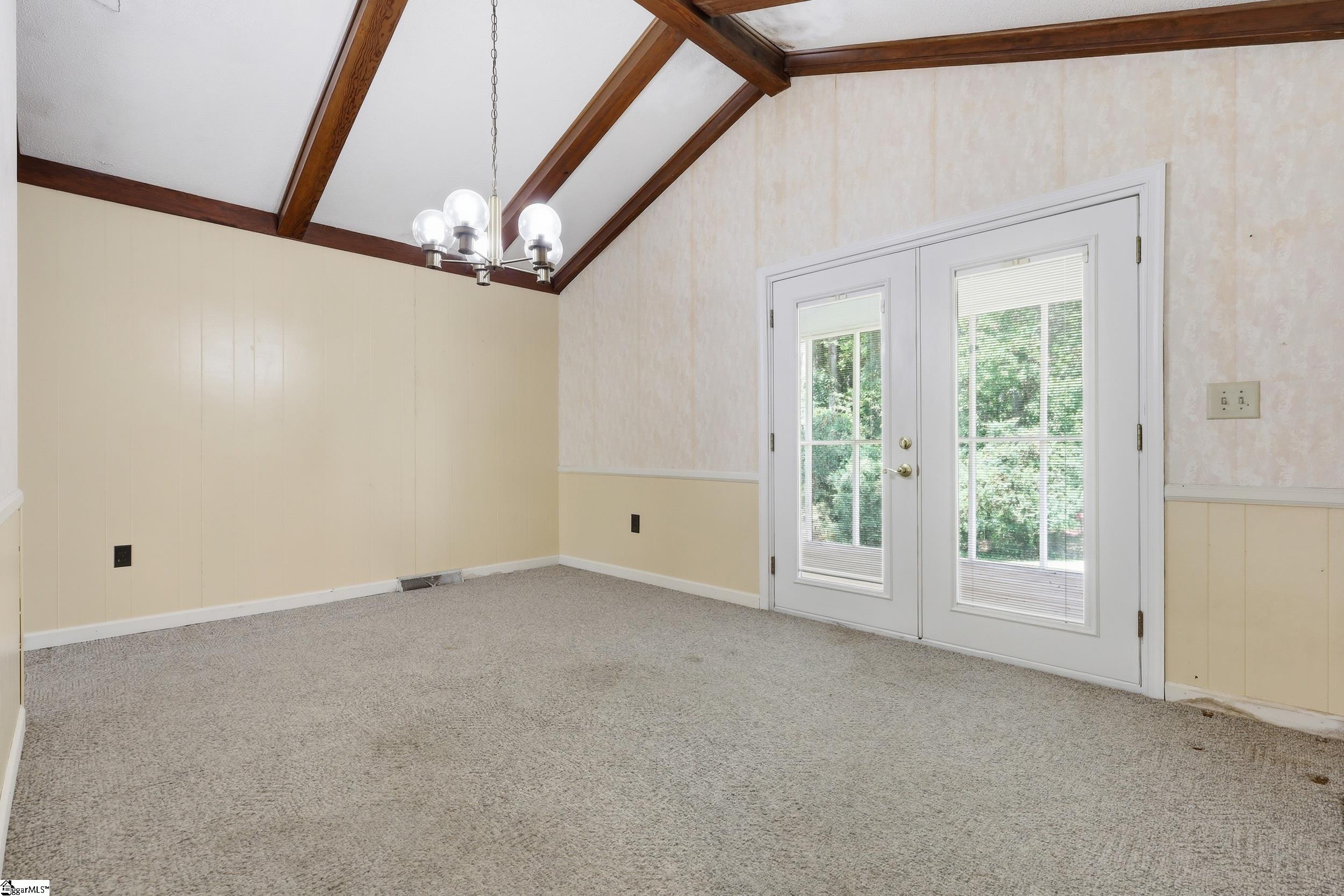 102 Harborough Road Property Photo 9