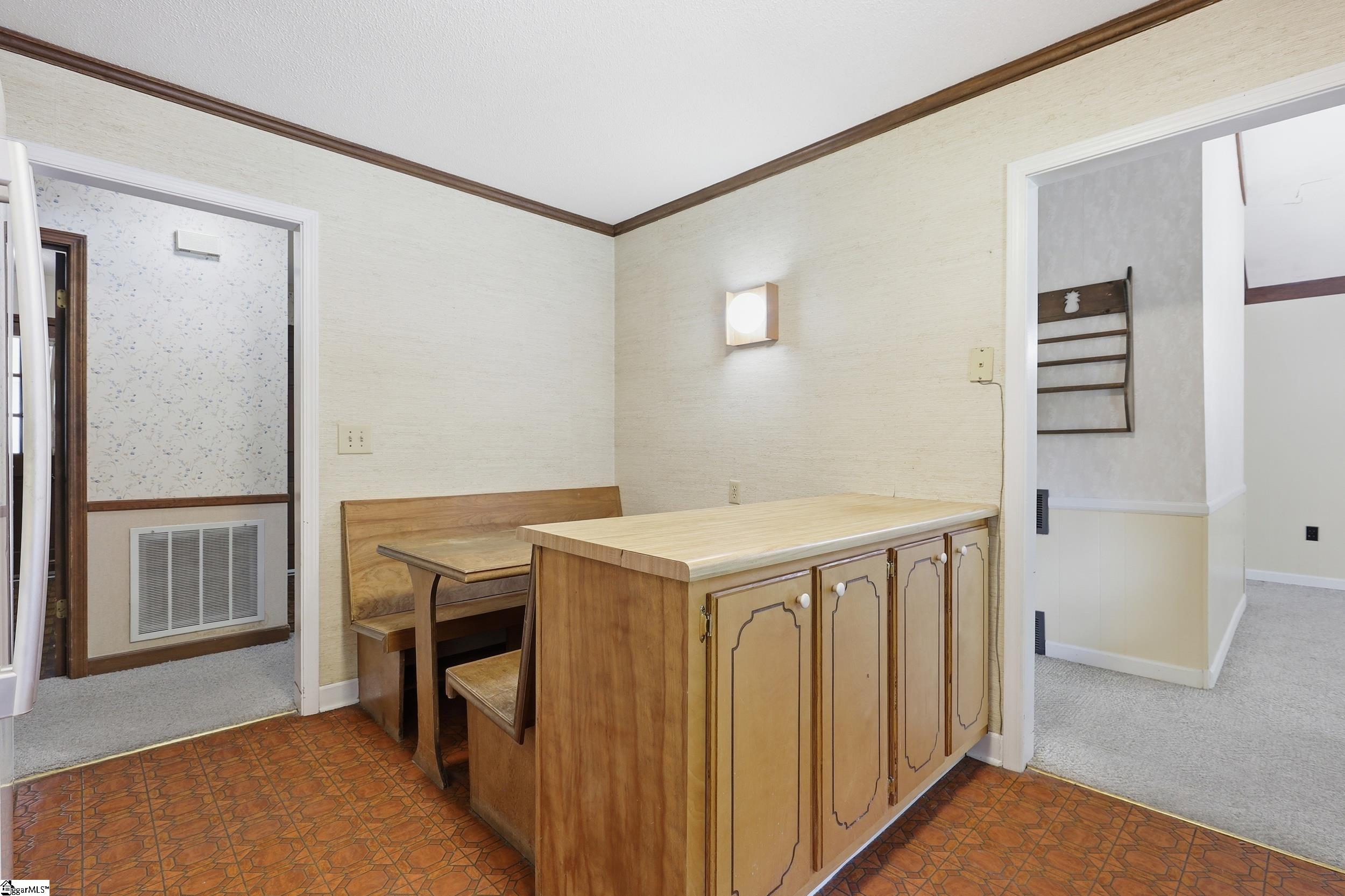 102 Harborough Road Property Photo 11