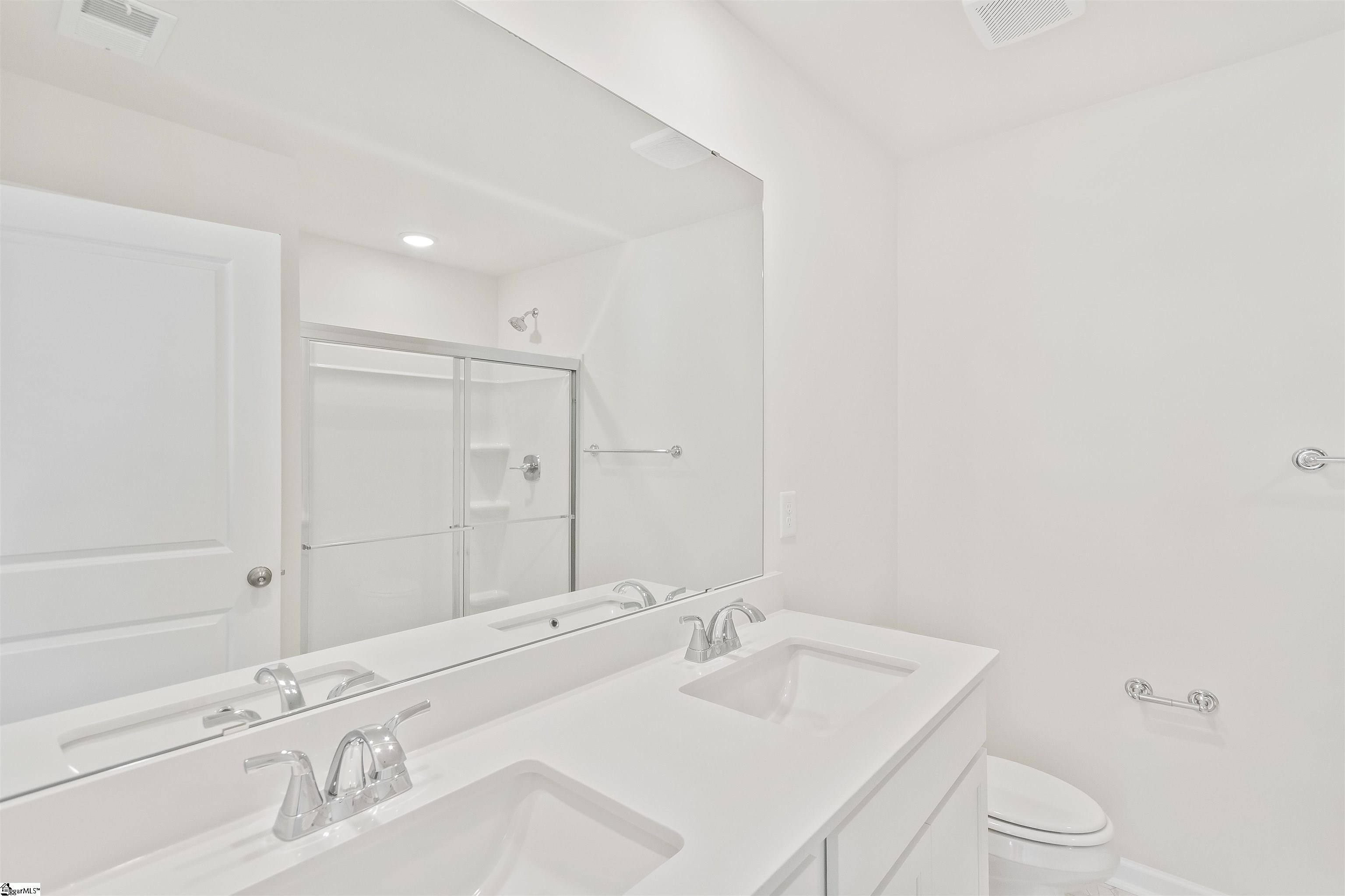 8 Stoneview Way Property Photo 11