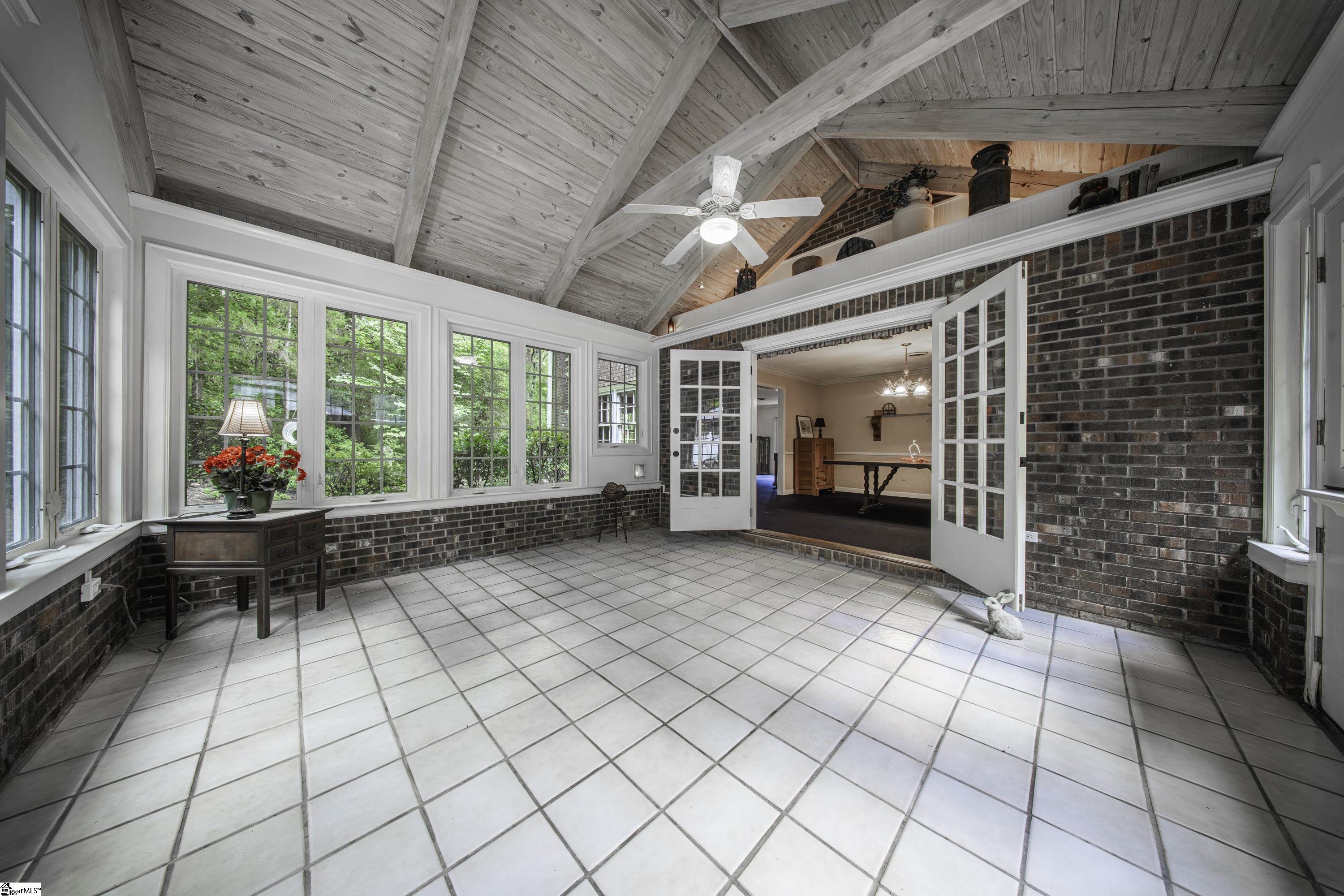 225 Walnut Hill Lane Property Photo 8