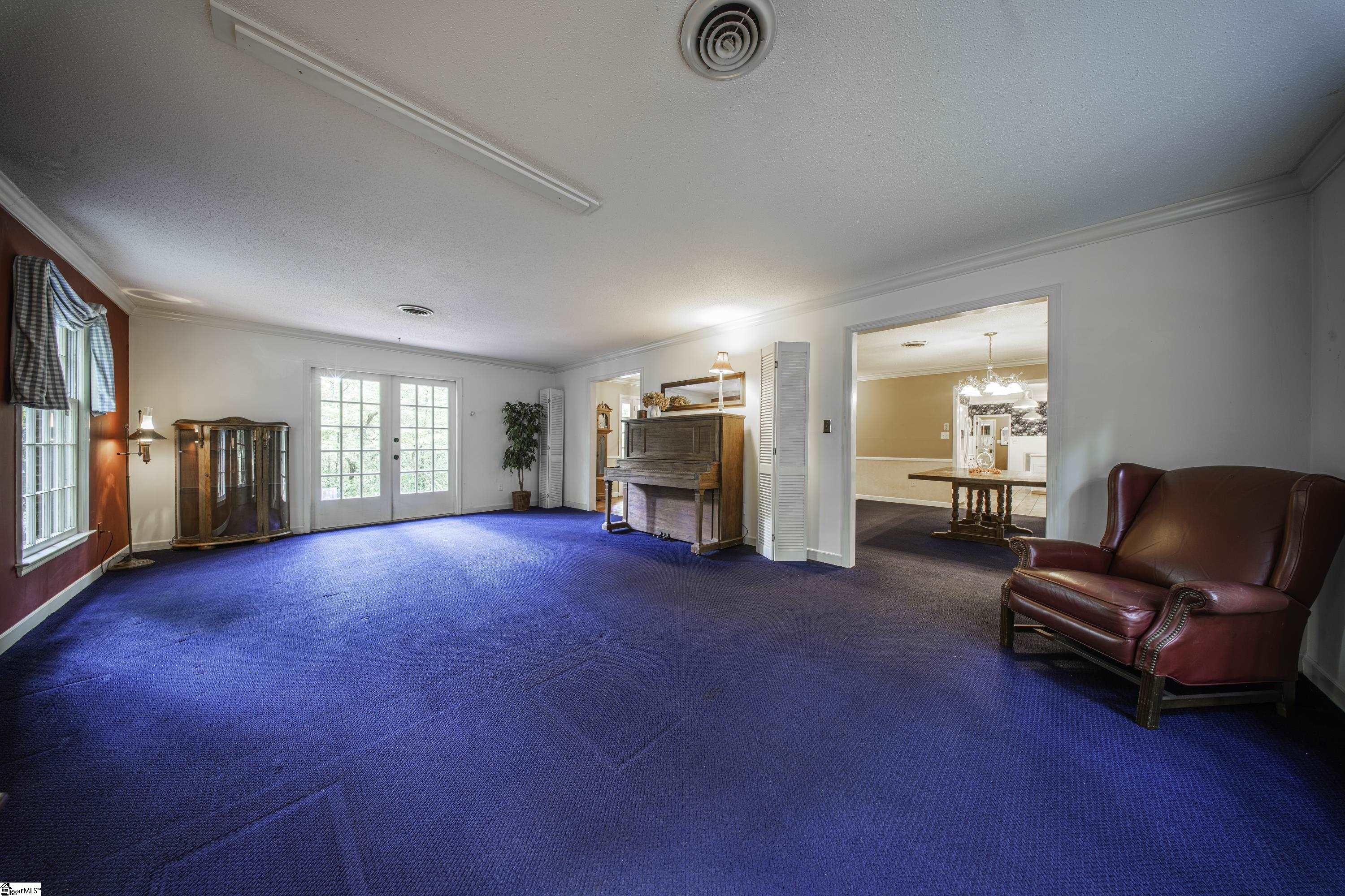 225 Walnut Hill Lane Property Photo 21