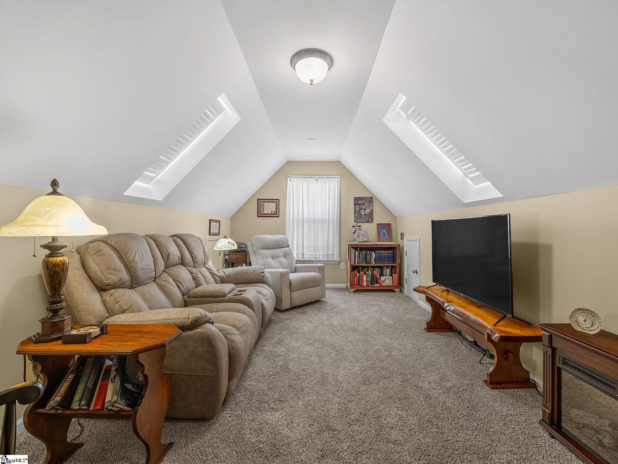 408 Pierview Way Property Photo 28