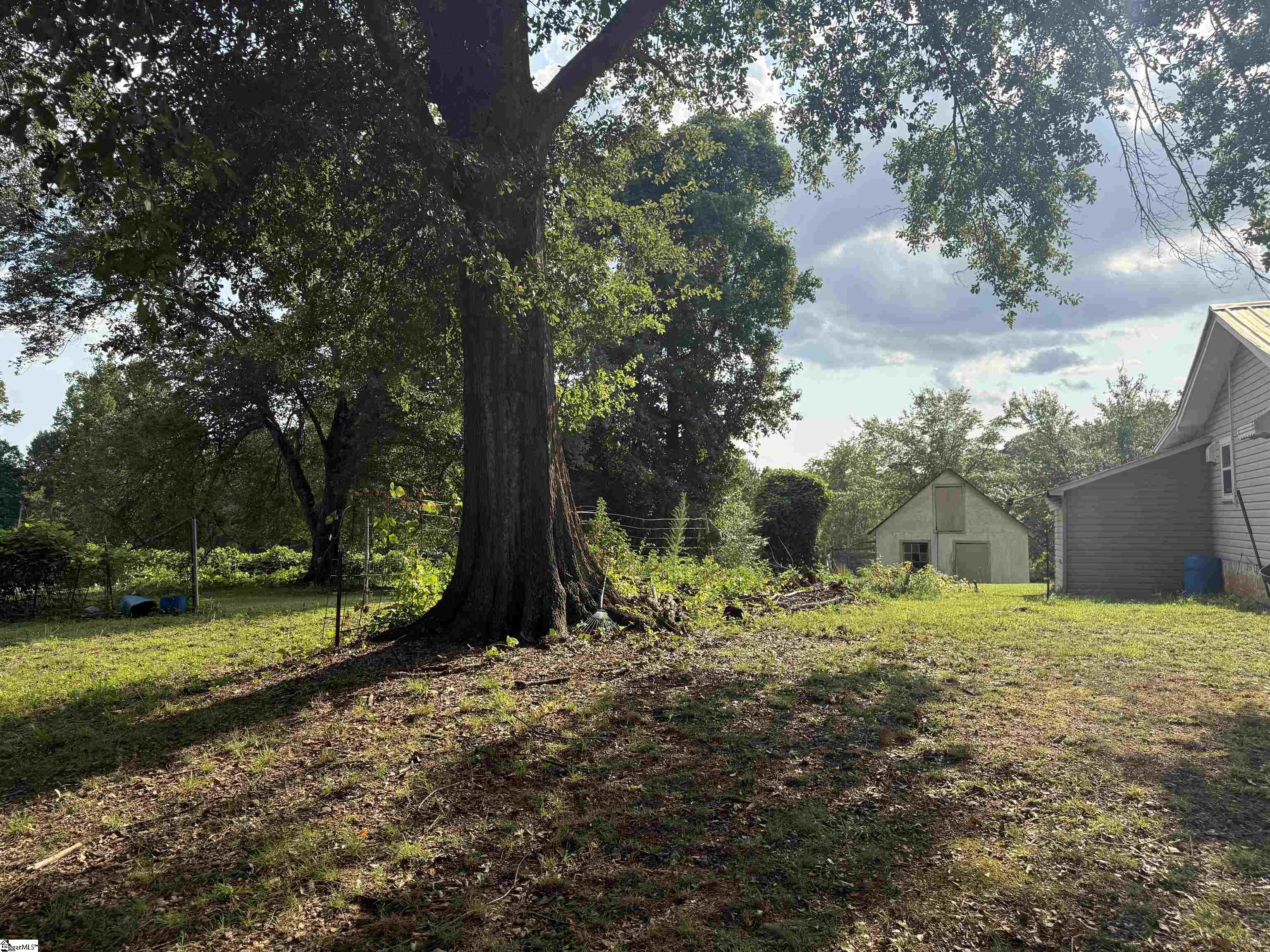 3407 Geer Highway Property Photo 3