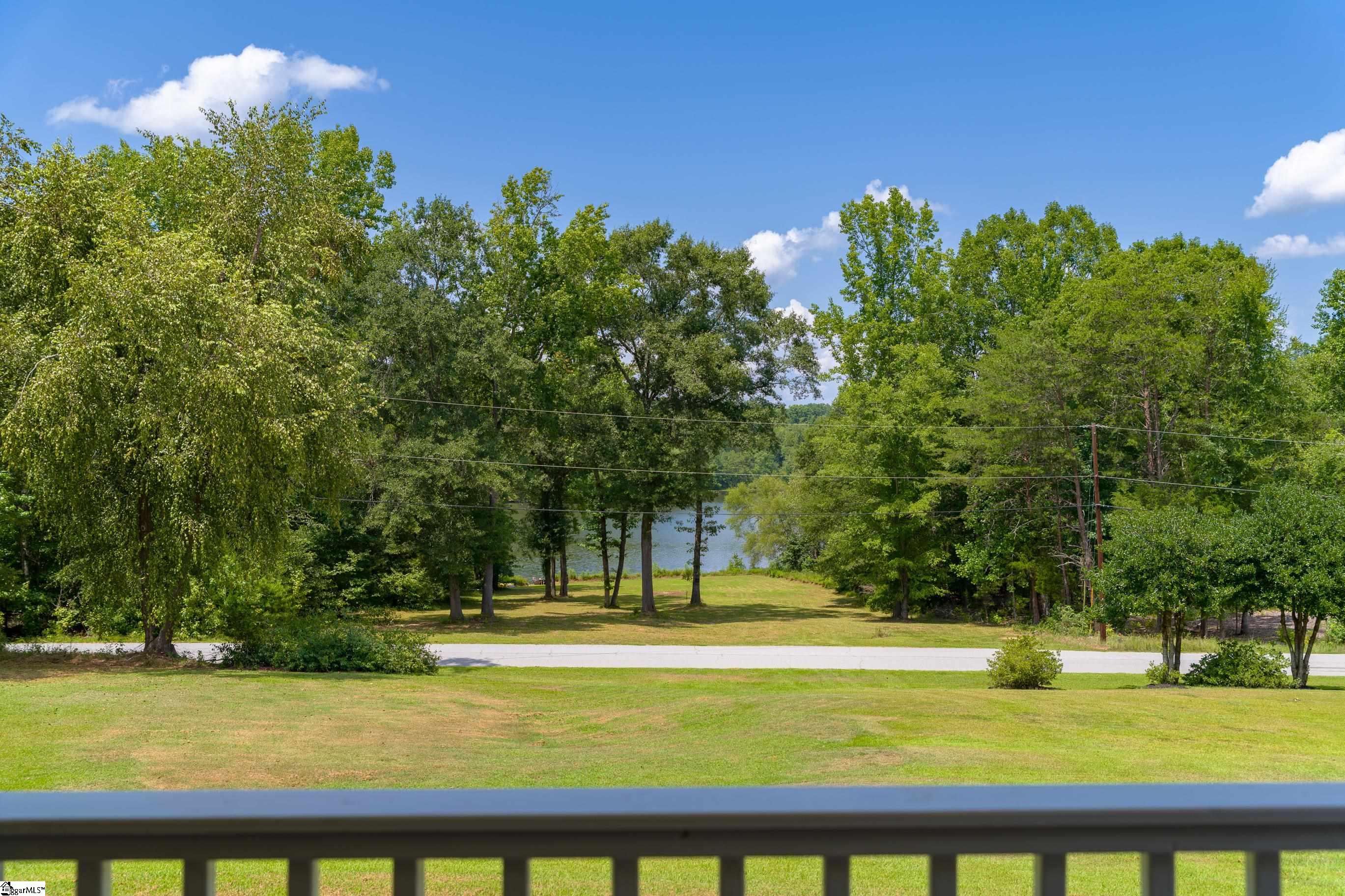 125 Tiffany Lane Property Photo 8